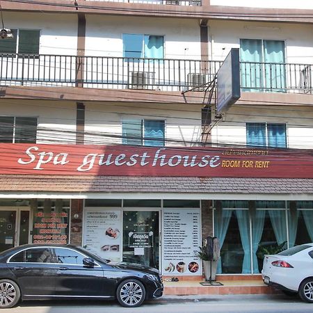 Spa Guest House Haat Jomtien Eksteriør bilde