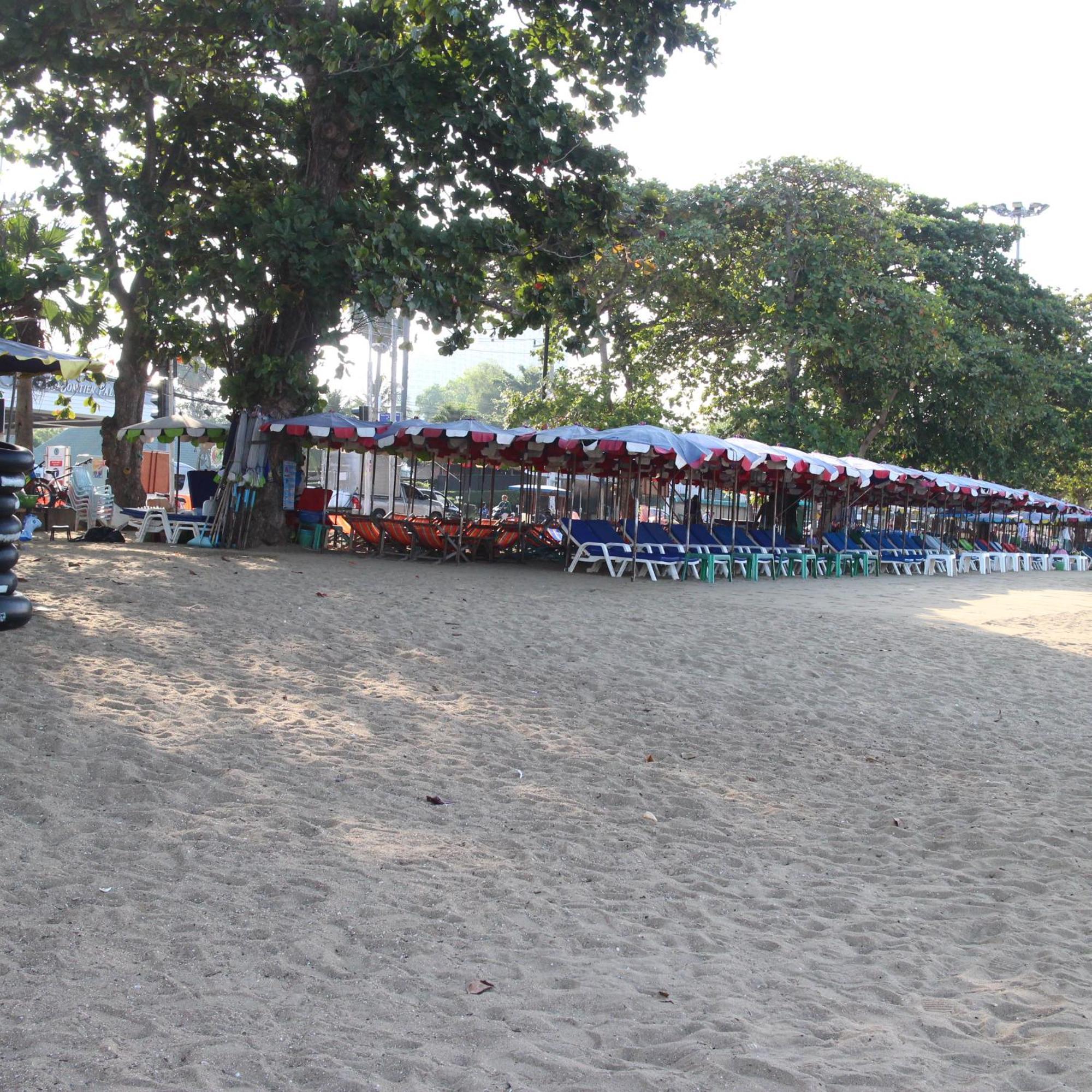 Spa Guest House Haat Jomtien Eksteriør bilde